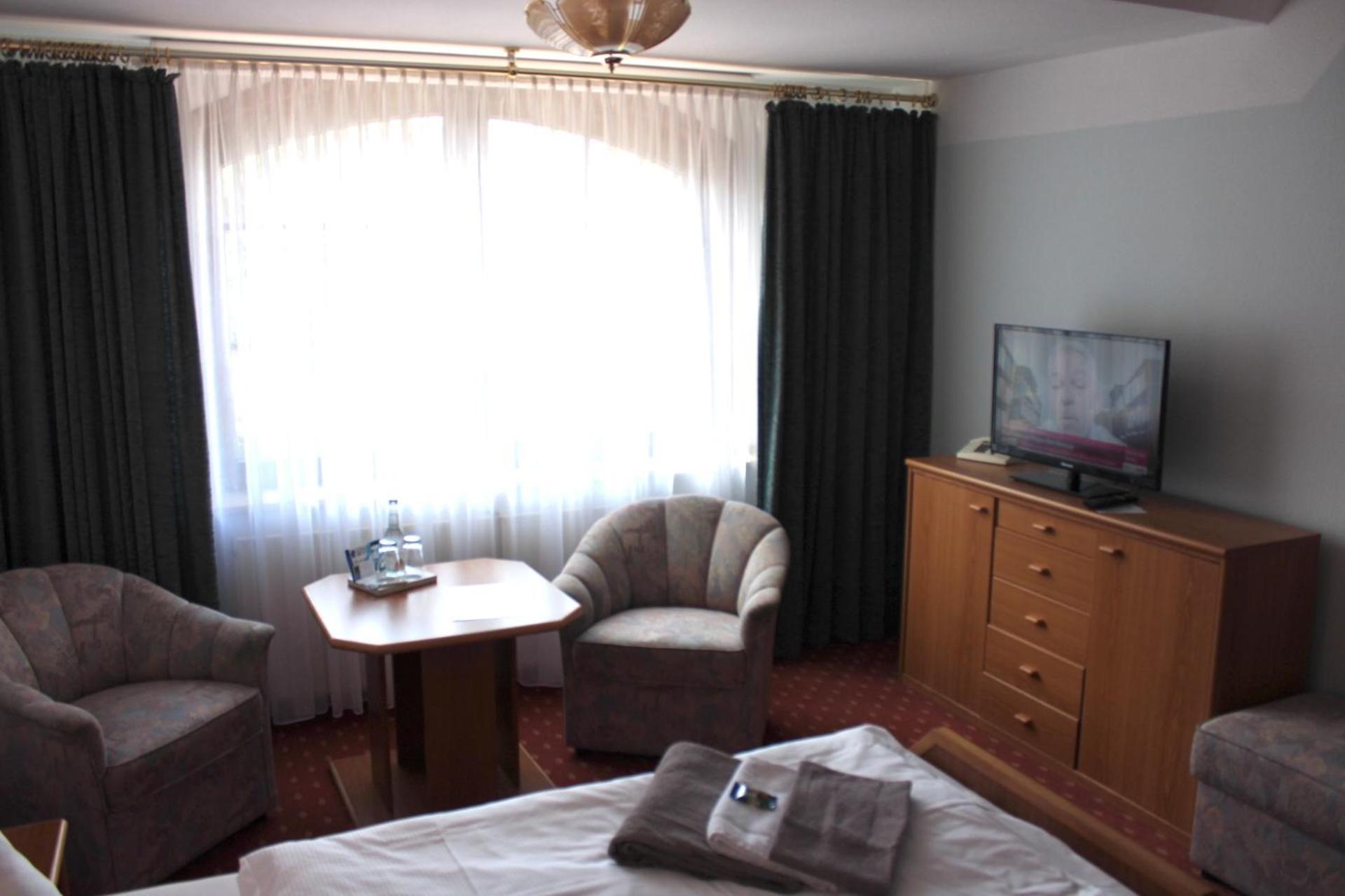 Hotel Seerose Bad มาเลนเทอ ภายนอก รูปภาพ