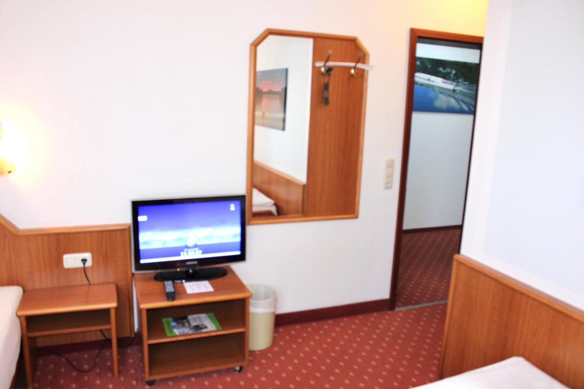 Hotel Seerose Bad มาเลนเทอ ภายนอก รูปภาพ
