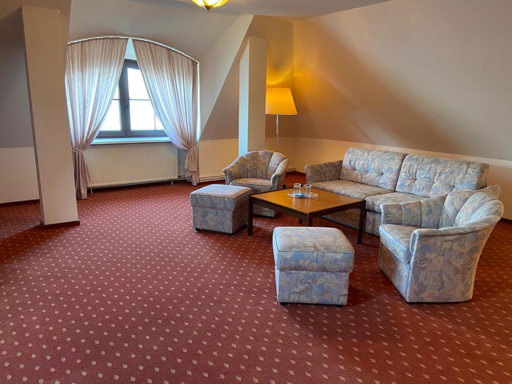 Hotel Seerose Bad มาเลนเทอ ภายนอก รูปภาพ